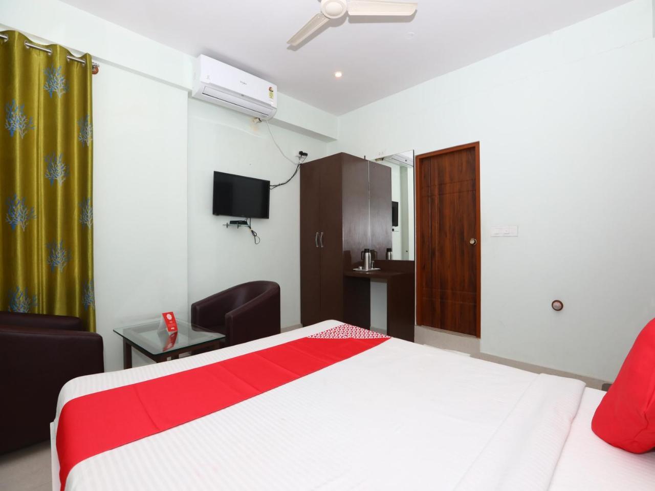 Golden Residency Hotell Mysore Eksteriør bilde
